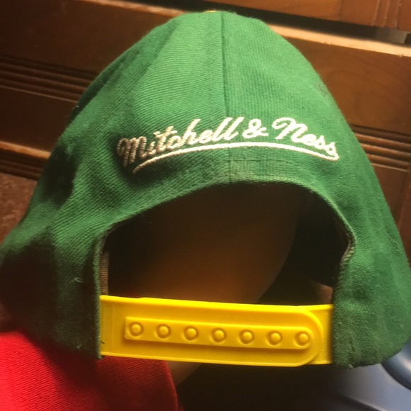 Seattle SuperSonics vintage SnapBack hat - Picture 2 of 3